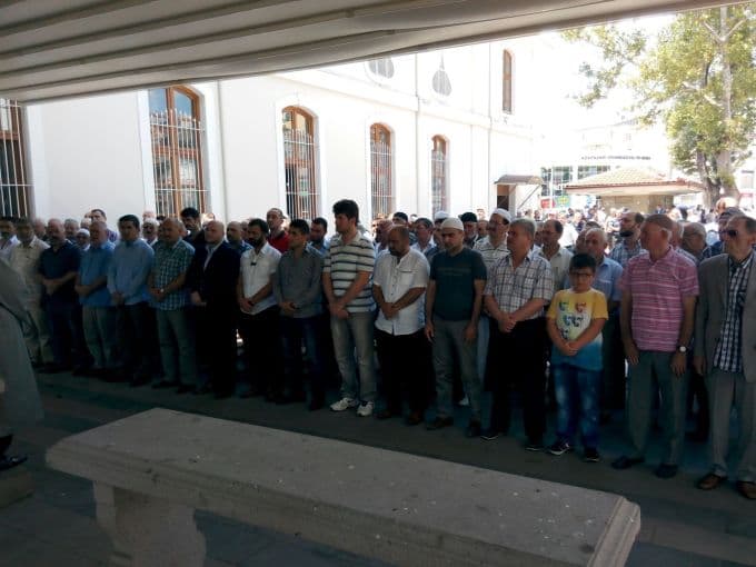 Ülkü Ocakları Başkanı için gıyabi cenaze namazı kılındı