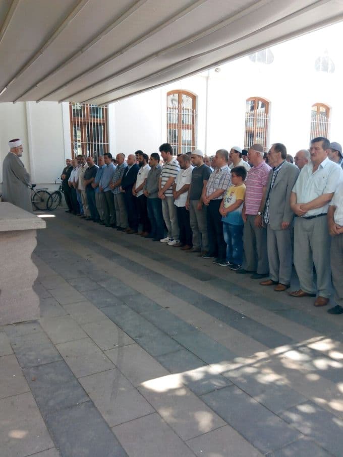 Ülkü Ocakları Başkanı için gıyabi cenaze namazı kılındı