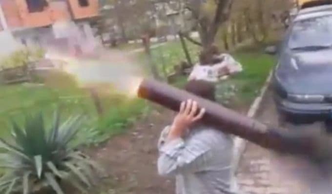 "Yerli bazuka" internetin fenomeni oldu