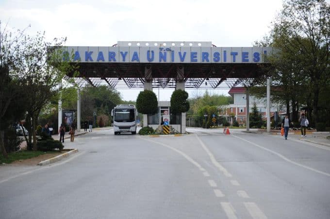 SAÜ'de hedef, 15 bin yabancı öğrenci
