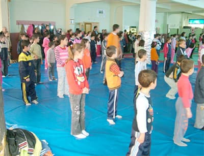 "Siz İsteyin, Gerisine Karışmayın"