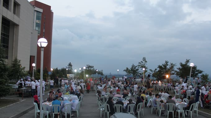 Yenikent Devlet Hastanesi'nde iftar