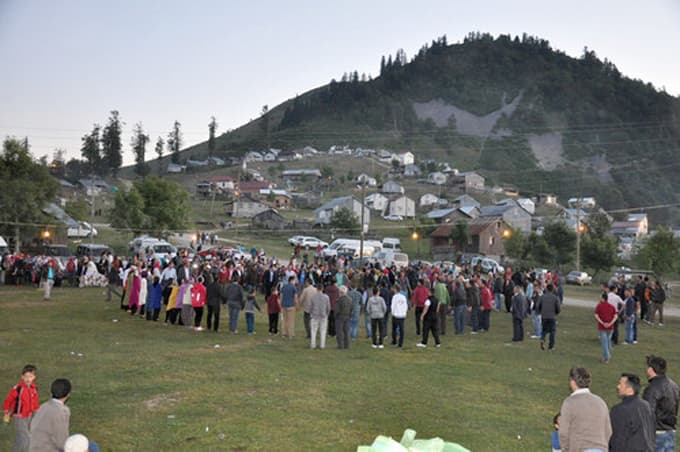 Yayla düğünlerine ilgi artıyor