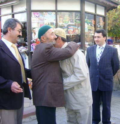 Kutsal Yolculuk Devam Ediyor
