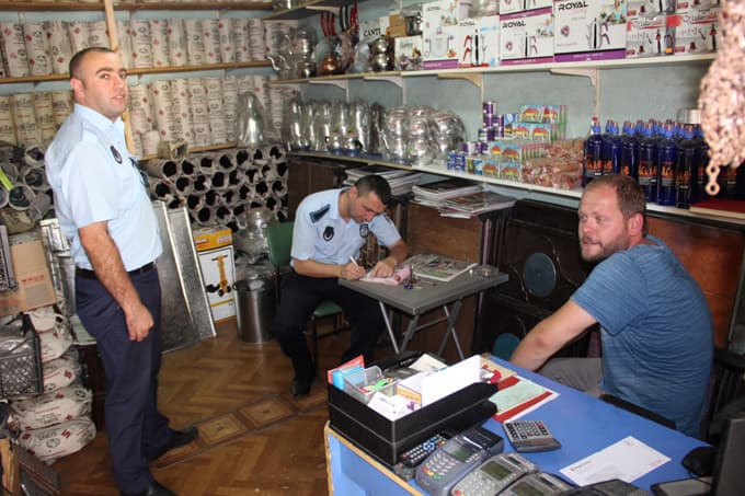Ferizli Belediyesi denetimlerine ara vermiyor
