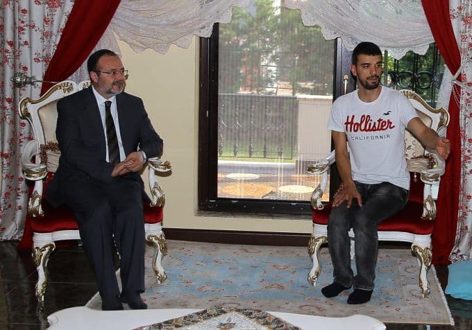 Başkan Görmez'den Sofuoğlu'na taziye ziyareti