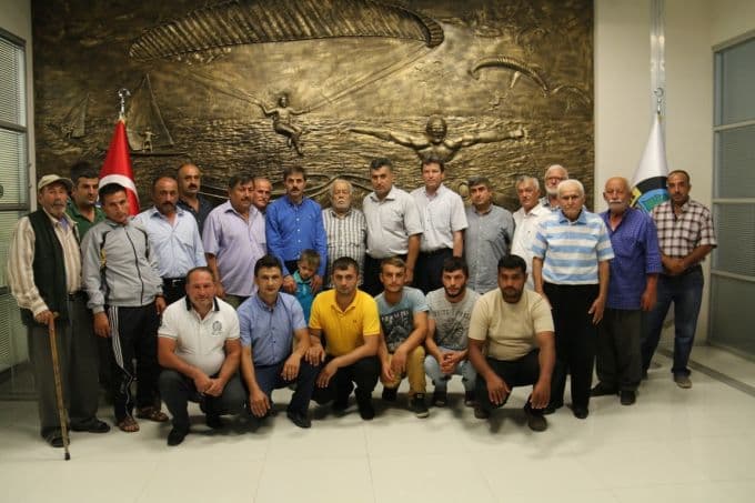 Aşağıdereköylüler'den Başkan Alemdar'a teşekkür ziyareti
