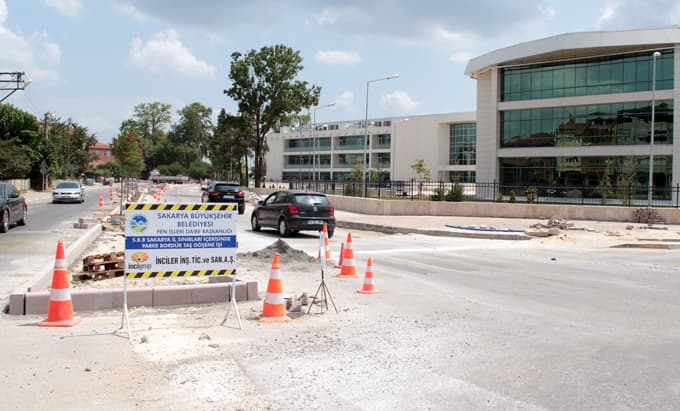 Maliye Caddesi modern görünüme kavuşuyor