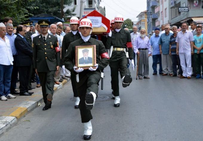 Kore gazisi, son yolculuğuna uğurlandı
