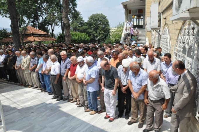 Kore gazisi, son yolculuğuna uğurlandı