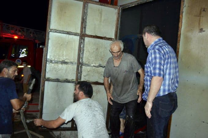 OSB'de yangın: 7 işçi zehirlendi!