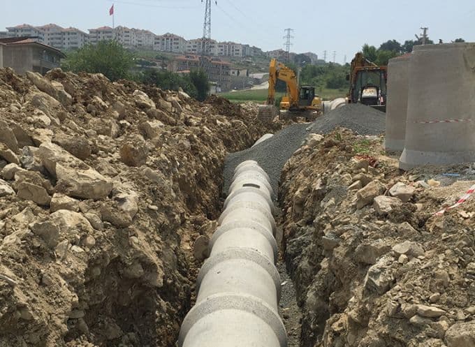 7. Cadde'ye 3 bin metrelik yağmursuyu hattı