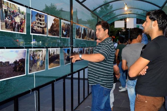 Kent Meydanı'nda o acının fotoğrafları sergilendi
