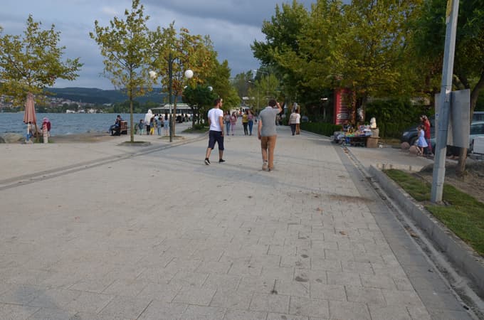 Sapanca Sahili ve Sanat Sokağı çalışması sona ermek üzere
