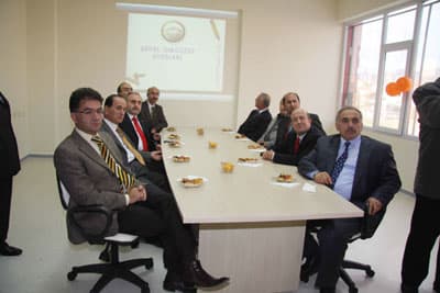 Hendek'te Yabancı Dil Eğitim Merkezi Açıldı