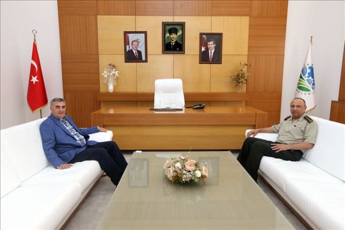 Başkan Toçoğlu, yeni garnizon komutanını ağırladı
