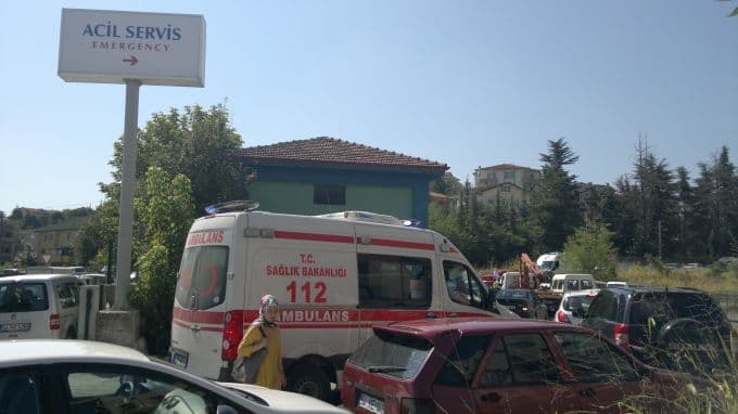 Burası SEAH acil servis girişi!
