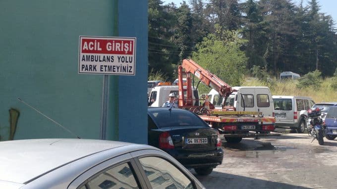 Burası SEAH acil servis girişi!