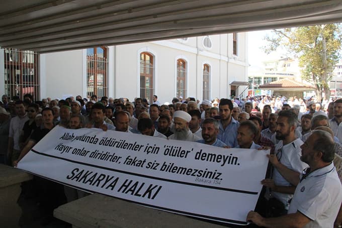 STK'lar şehitler için gıyabi cenaze namazı kıldı