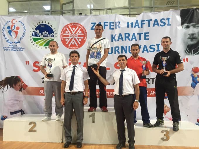 Zafer Kupası'nda kazananlar belli oldu
