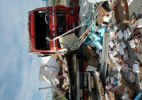 Erenler'de Trafik Kazası: 1 Ölü, 1 Yaralı