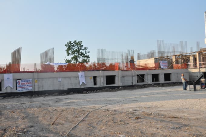 İki okul için temeller atıldı