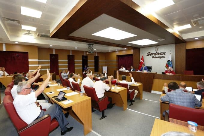 Meclis toplantısında, şehitler için dua edildi
