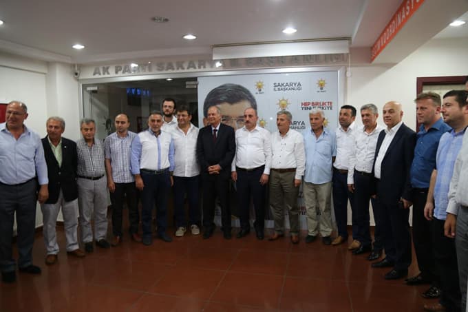 İsen, milletvekilliği aday adaylığı başvurusunu yaptı 