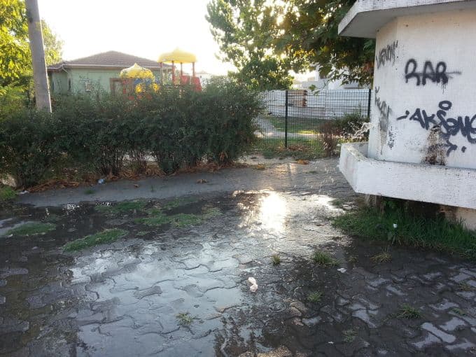 Hayır için yapılan çeşmenin musluklarını çaldılar