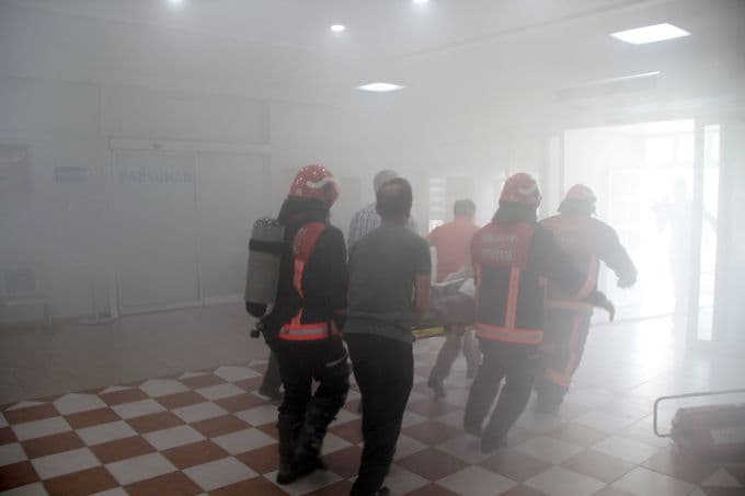 Tıp Merkezi'nde yangın alarmı
