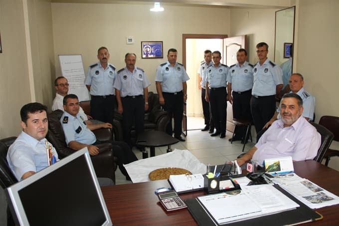 Akyazı protokolü zabıta haftasını kutladı