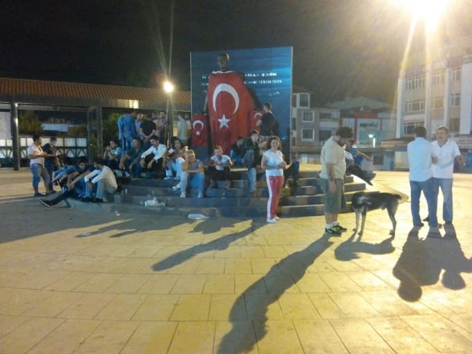 Sakaryalılar teröre tepki gösterdi