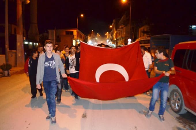 Taraklı'da terör saldırıları protesto edildi