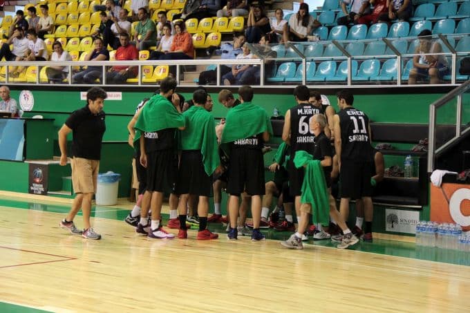 Büyükşehir Basket, bu kez kazanmayı başardı