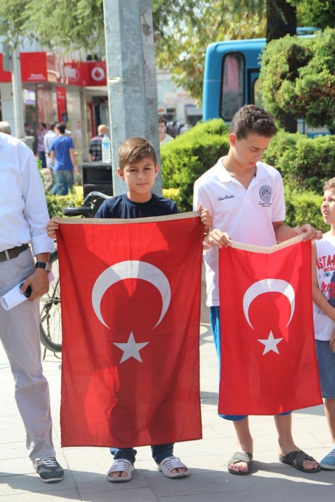 Terör olayları Akyazı'da protesto edildi