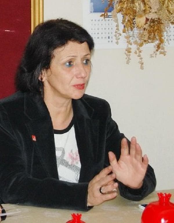 CHP Karasu İlçe Başkanı, görevinden alındı