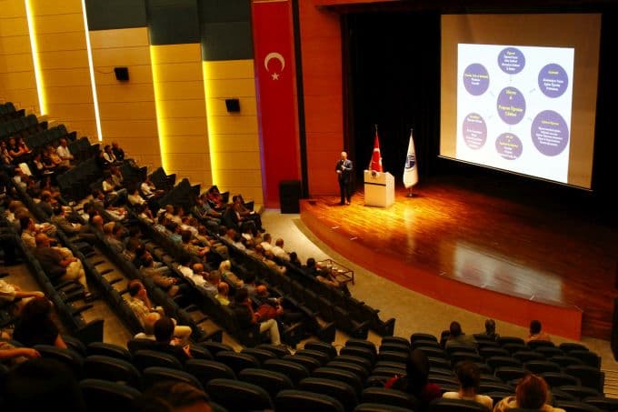 "Binlerce yıllık kardeşliğimiz bozulmak isteniyor"