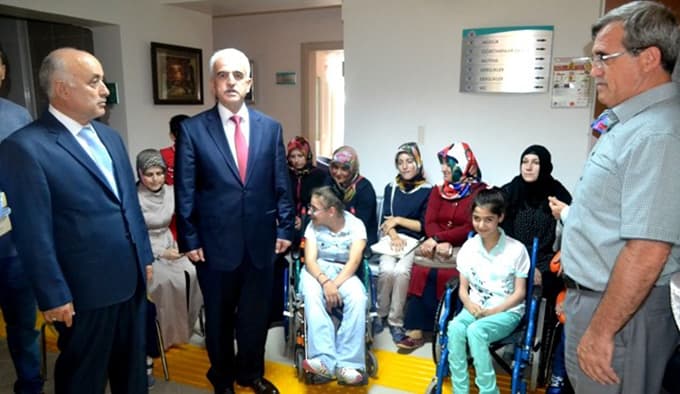 Engeller, 3. el projesiyle kalkıyor