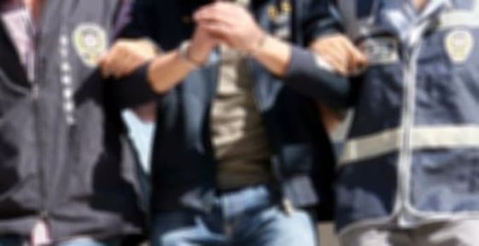 Kocasının bıçakladığı iki çocuk annesi kadın öldü
