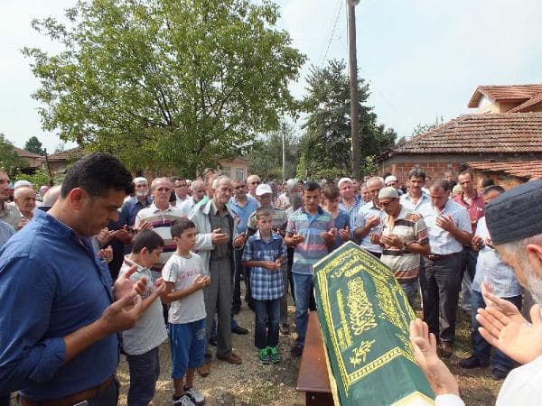 Baş ağrısı nedeniyle hastaneye gitti, 1 ay sonra öldü