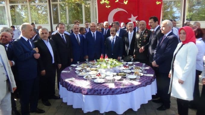 Sakarya protokolü bayramlaştı