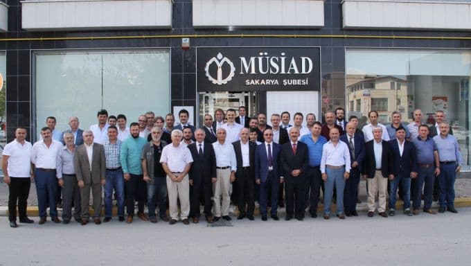 MÜSİAD'ta yoğun ve kalabalık bayramlaşma
