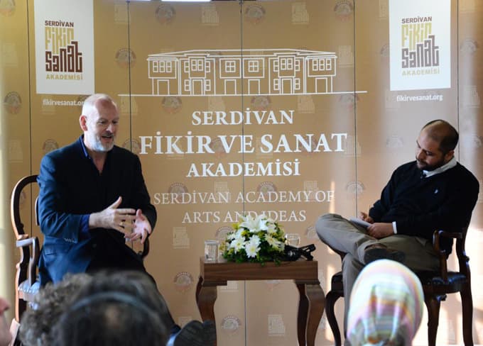 "Aşk, Şiddet ve Mizah" Konferansı gerçekleştirildi