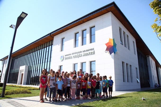 SGM'de ilk ders zili çalıyor