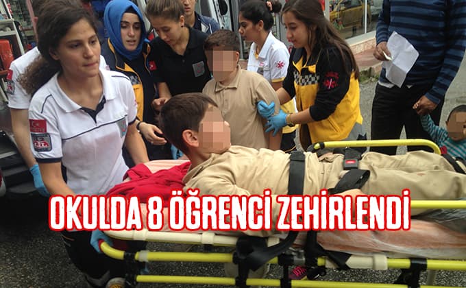 8 öğrenci gıda zehirlenmesi şüphesiyle hastaneye kaldırıldı