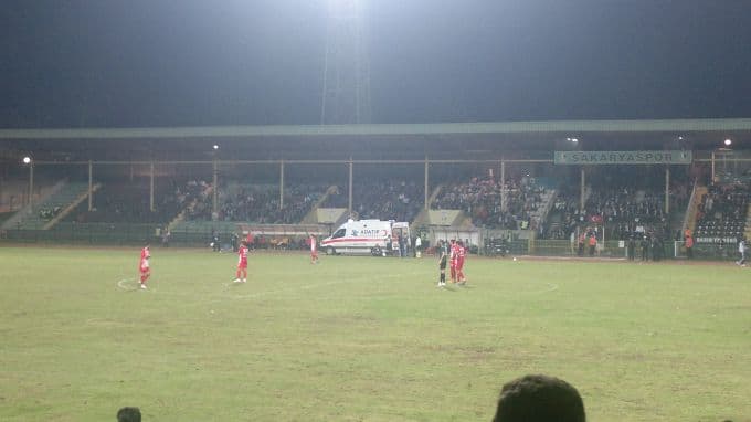 Sakaryaspor'dan Kemerspor'a tek kurşun