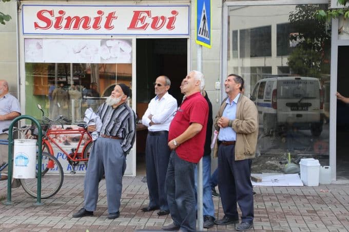 Kıblesi yanlış yapılan cami 61 yıl sonra yıkıldı