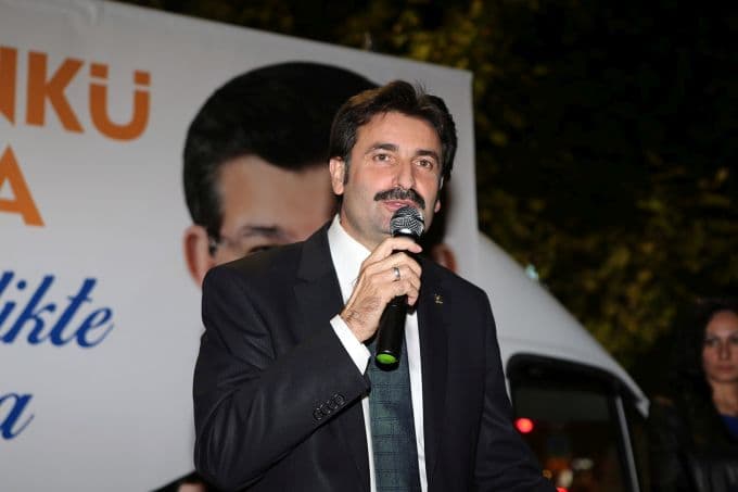 Katlı otoparkın temeli atılıyor