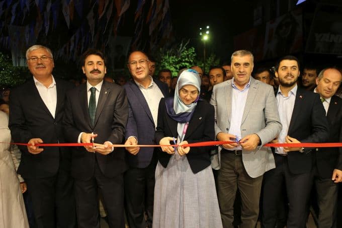 Katlı otoparkın temeli atılıyor