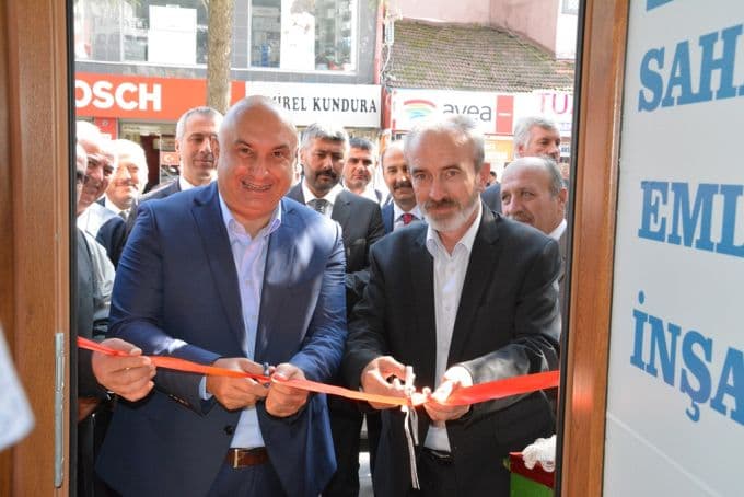 Vekil Açba'ya Hendek'te yoğun ilgi